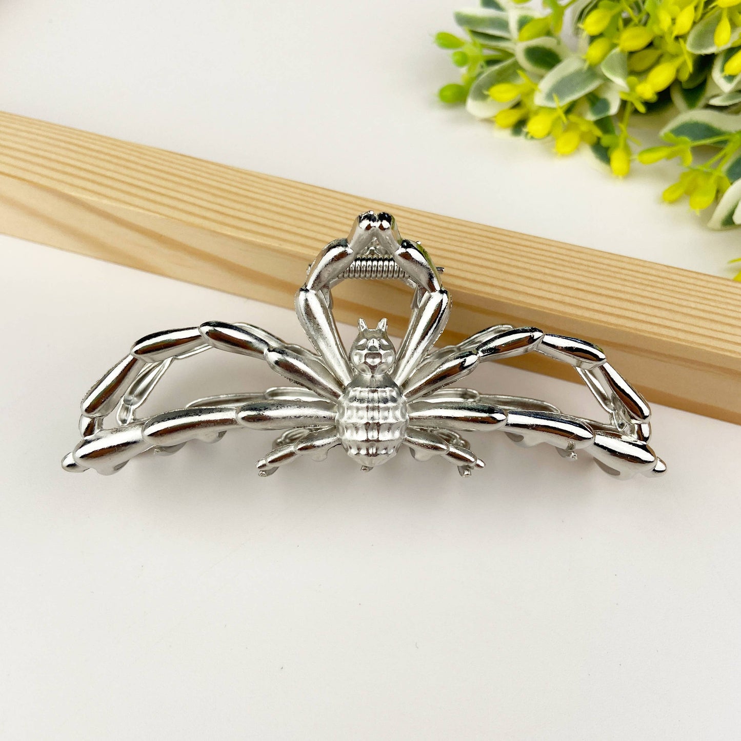 Personalized spider metal hair clip: Gold